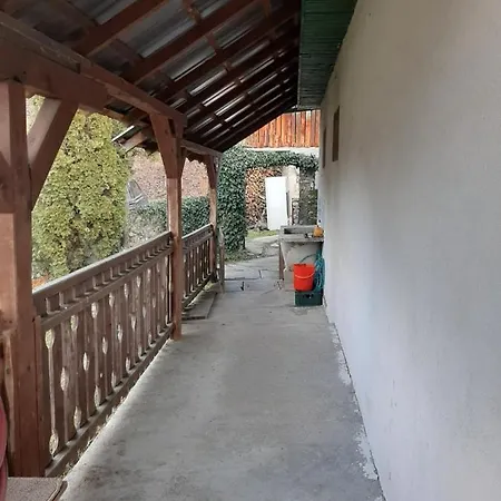 Vikendica Hasan U Srcu Doline Bosanskih Piramida